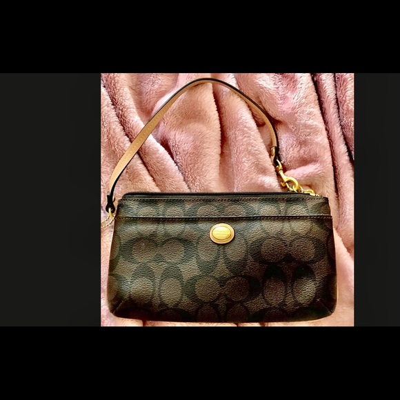 Coach Bags Coach Small Shoulder Bag Authentic Poshmark